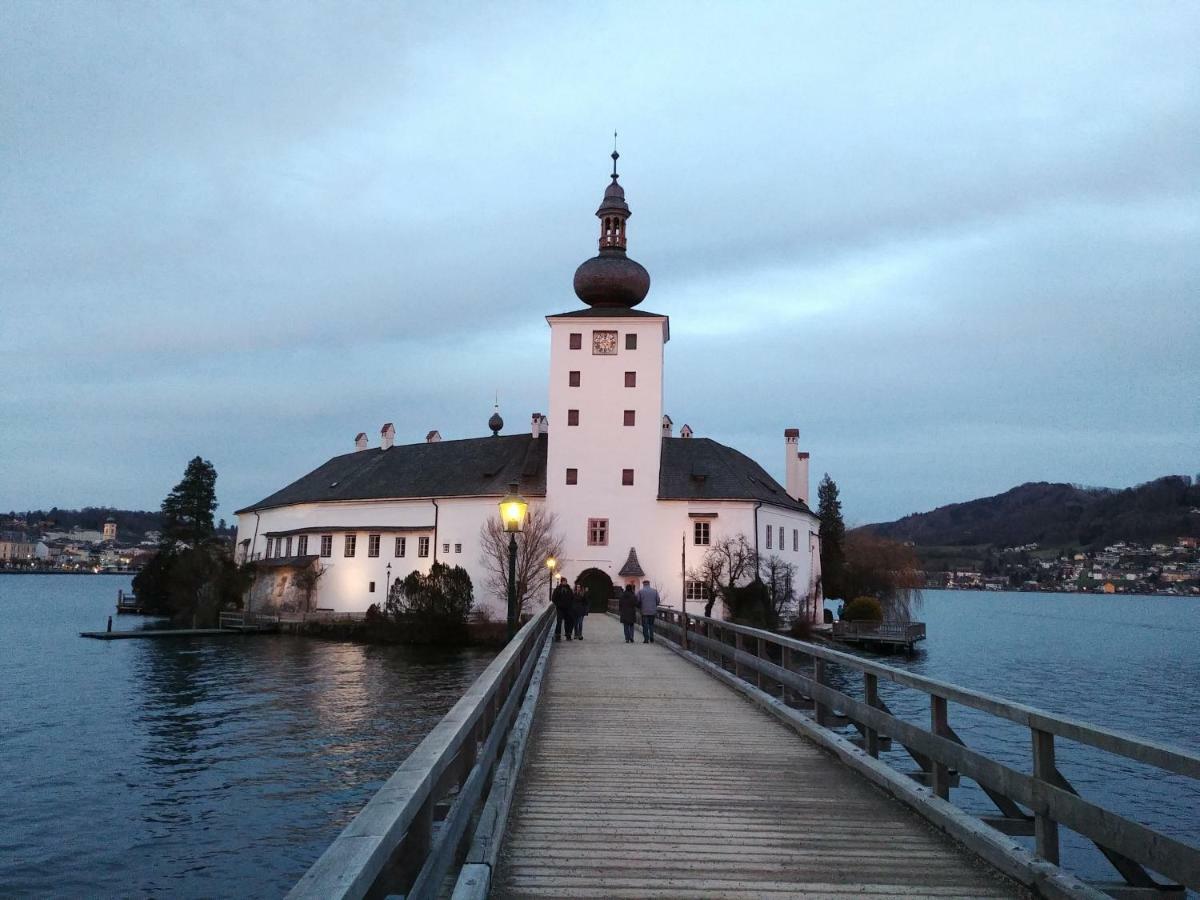Ferienwohnungen Zwergenhäusl Grünau im Almtal Exterior foto